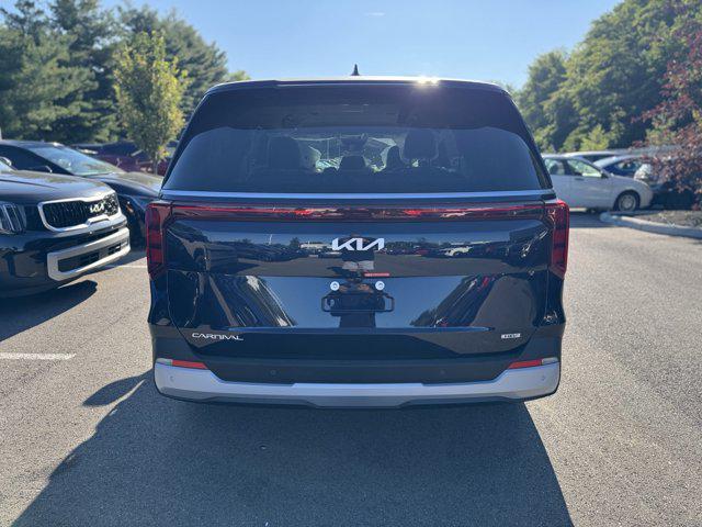 new 2026 Kia Carnival Hybrid car, priced at $40,236
