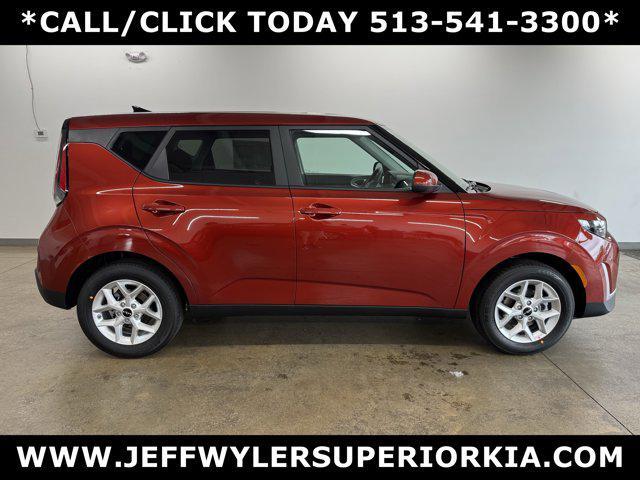 new 2025 Kia Soul car, priced at $21,432
