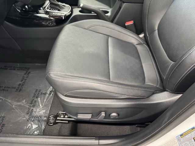 used 2023 Kia Seltos car, priced at $24,262