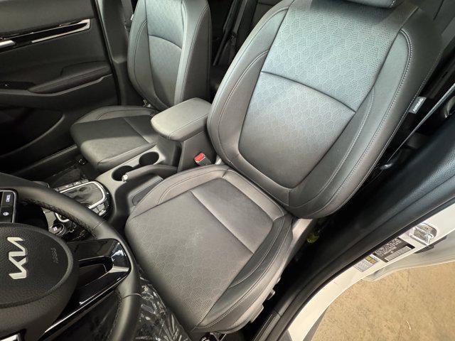 used 2023 Kia Seltos car, priced at $24,262