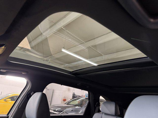 new 2025 Kia Sorento Hybrid car, priced at $43,712