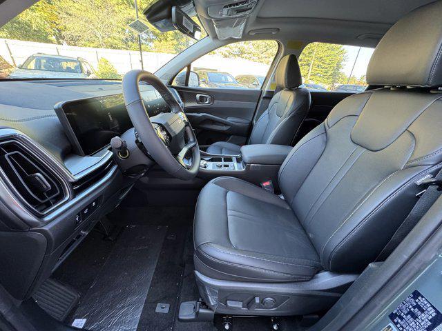 new 2026 Kia Sorento Hybrid car, priced at $41,026