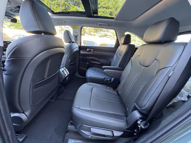 new 2026 Kia Sorento Hybrid car, priced at $41,026