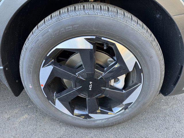 new 2026 Kia Sorento Hybrid car, priced at $41,026