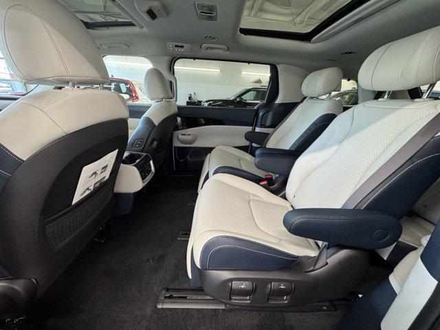 new 2025 Kia Carnival Hybrid car, priced at $53,920