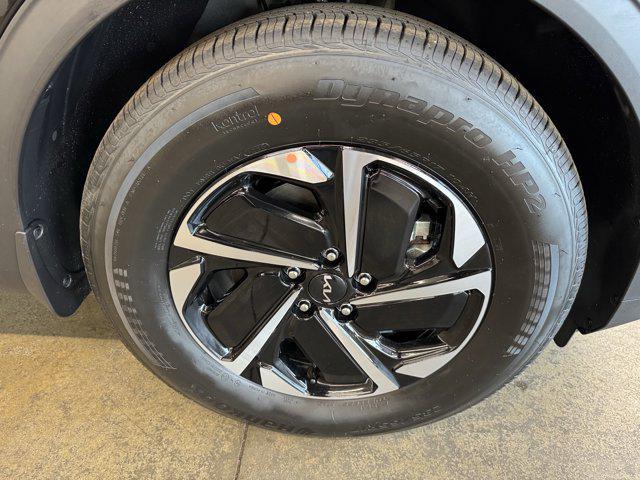 new 2025 Kia Sportage Hybrid car, priced at $29,255
