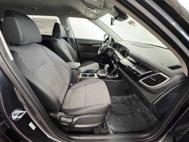 new 2025 Kia Seltos car, priced at $27,653