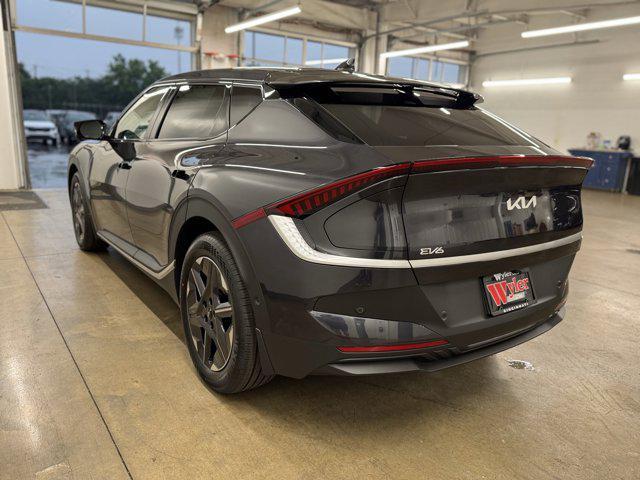 new 2025 Kia EV6 car, priced at $51,898