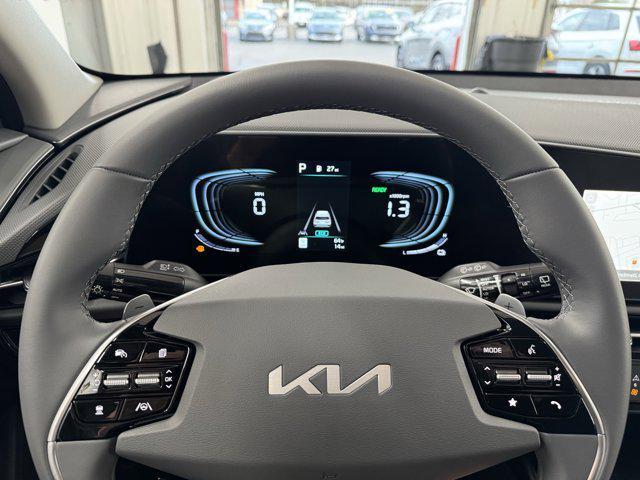 new 2025 Kia Niro car, priced at $30,298