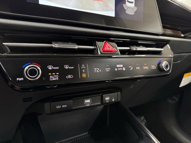 new 2025 Kia Niro car, priced at $30,298