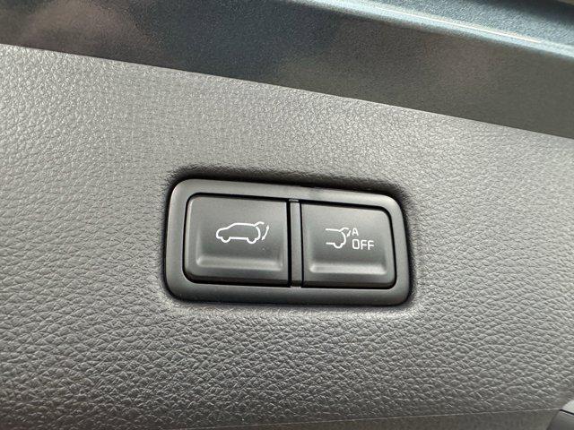 new 2026 Kia Carnival car, priced at $50,621
