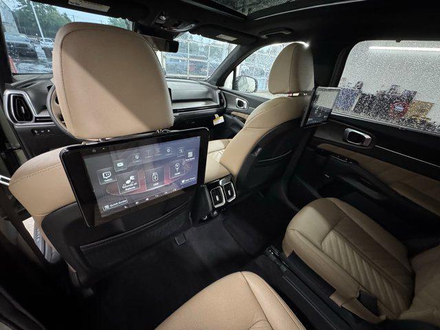new 2025 Kia Sorento car, priced at $49,598