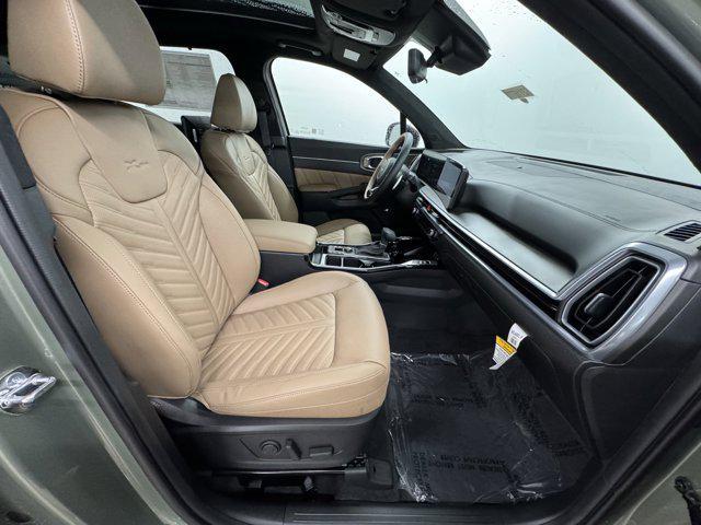 new 2025 Kia Sorento car, priced at $49,598