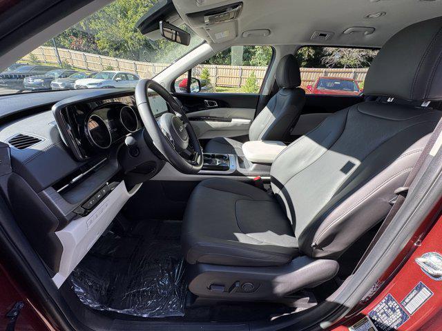 used 2024 Kia Carnival car, priced at $28,069