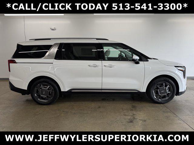 new 2025 Kia Carnival Hybrid car, priced at $49,635