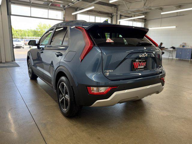 new 2025 Kia Niro car, priced at $31,056