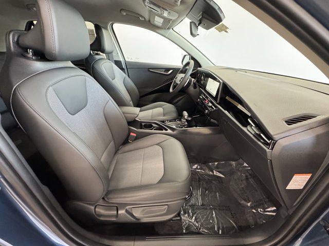 new 2025 Kia Niro car, priced at $31,056
