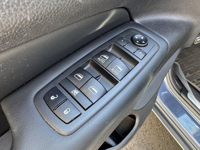 used 2021 Jeep Grand Cherokee car, priced at $29,206