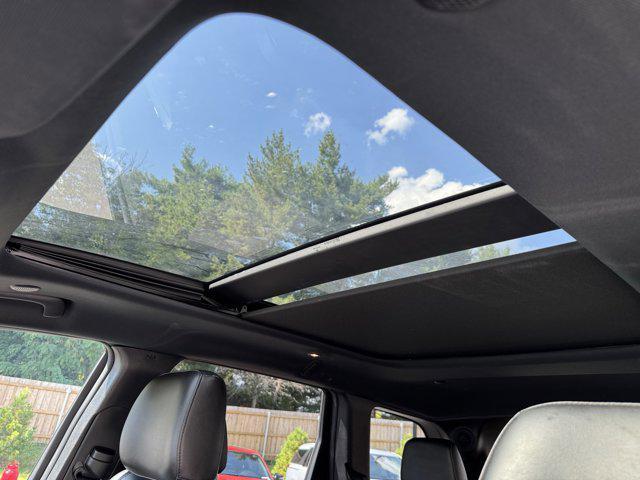 used 2021 Jeep Grand Cherokee car, priced at $29,206