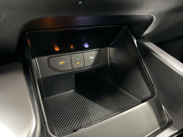 new 2025 Kia Sorento car, priced at $34,987