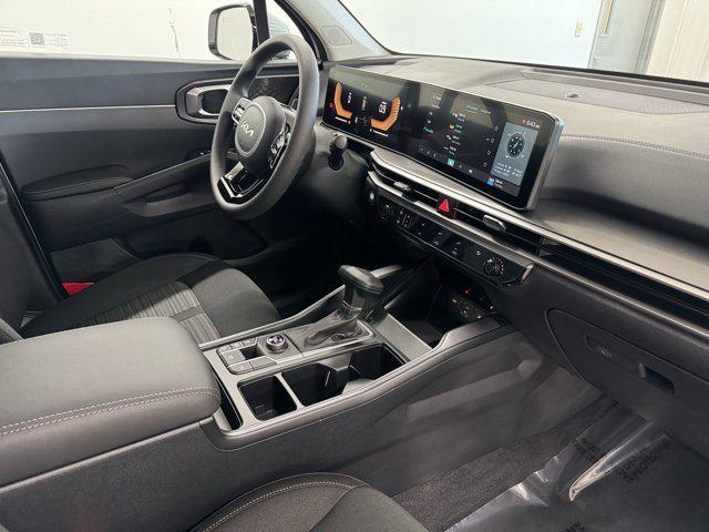 new 2025 Kia Sorento car, priced at $34,987