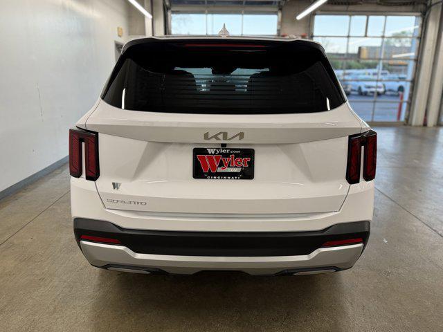 new 2025 Kia Sorento car, priced at $32,165