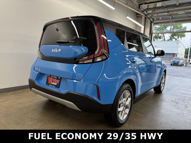 new 2025 Kia Soul car, priced at $23,494