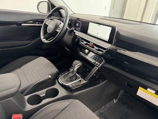 new 2025 Kia Seltos car, priced at $27,082