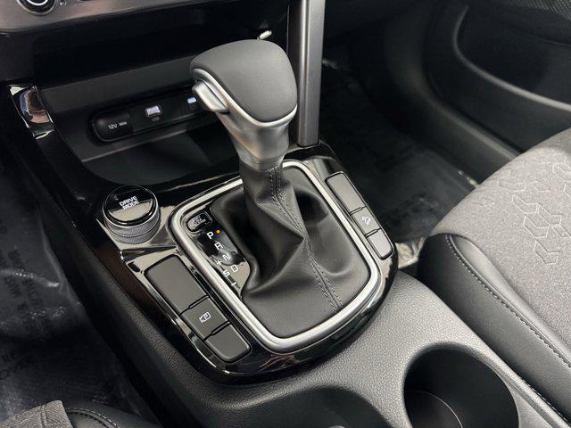 new 2025 Kia Seltos car, priced at $27,082