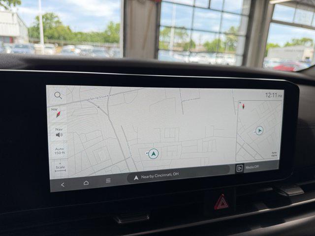 new 2025 Kia Carnival car, priced at $39,071