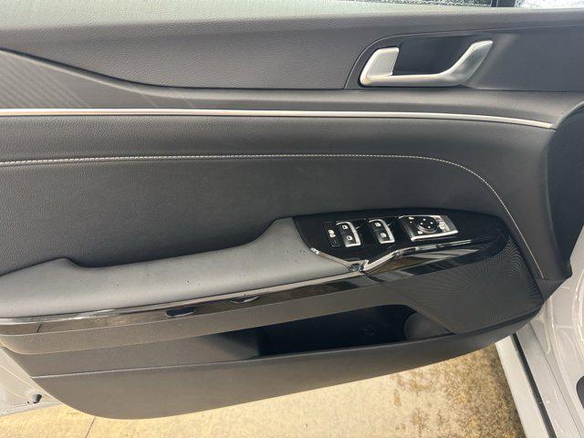 new 2025 Kia K5 car, priced at $29,144