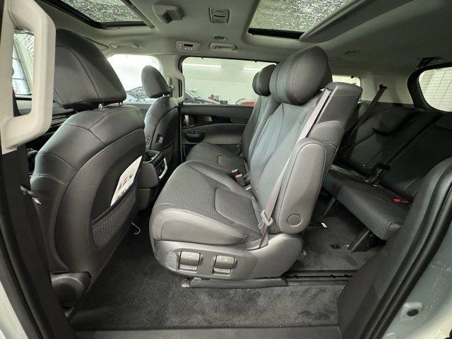 new 2025 Kia Carnival car, priced at $49,415