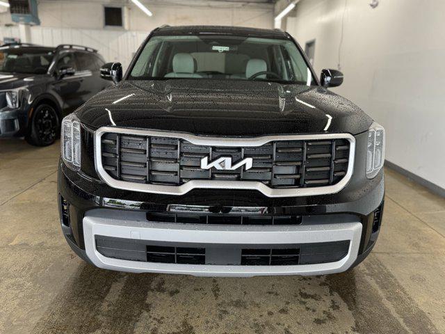 new 2025 Kia Telluride car, priced at $38,629