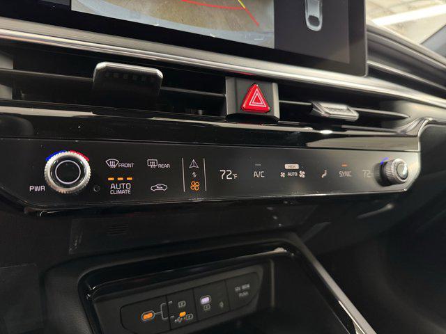 new 2025 Kia K5 car, priced at $29,616