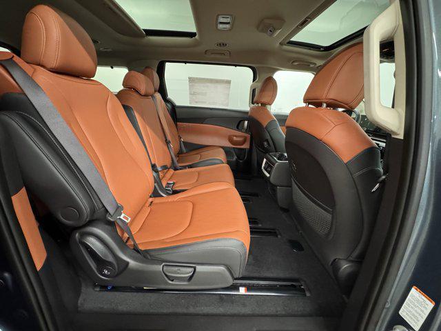 new 2025 Kia Carnival car, priced at $46,468