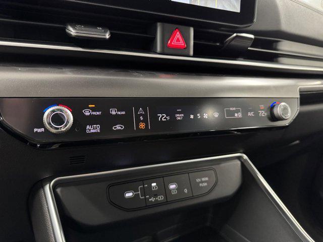 new 2025 Kia Carnival Hybrid car, priced at $50,942