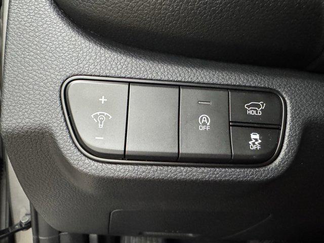 new 2025 Kia Seltos car, priced at $30,070