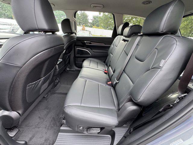 new 2025 Kia Telluride car, priced at $36,129
