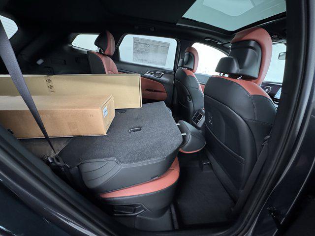 new 2025 Kia Sportage Hybrid car, priced at $38,404