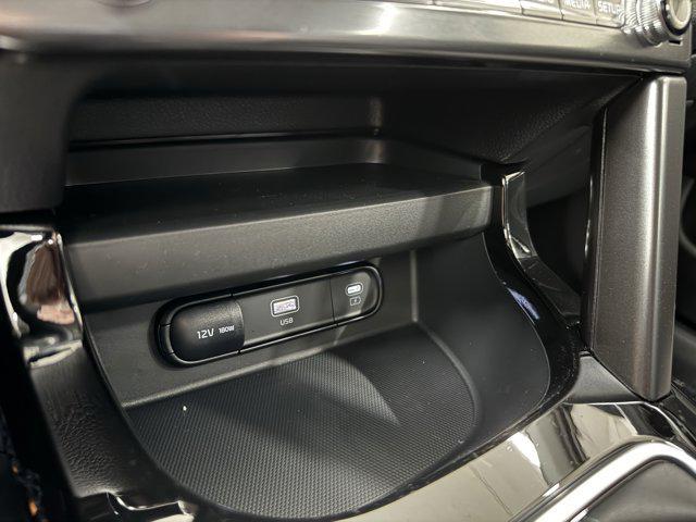 new 2025 Kia Seltos car, priced at $26,355
