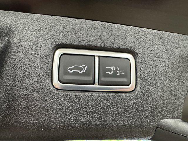 new 2025 Kia Sorento car, priced at $38,765