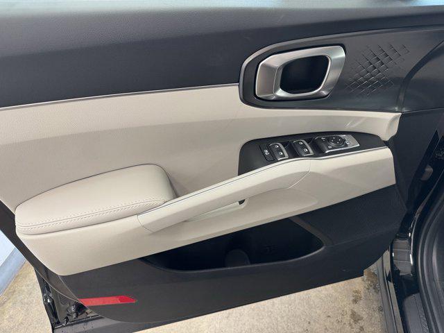 new 2025 Kia Sorento car, priced at $38,765