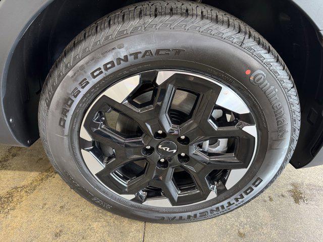 new 2025 Kia Sorento car, priced at $37,073