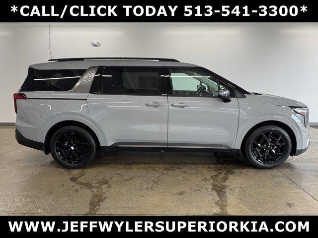 new 2025 Kia Carnival Hybrid car, priced at $53,640