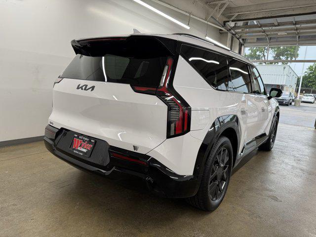 new 2026 Kia EV9 car, priced at $69,350