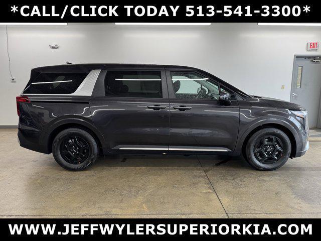new 2025 Kia Carnival car, priced at $40,347