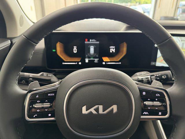 new 2025 Kia Carnival Hybrid car, priced at $44,321