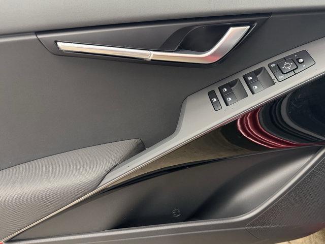 new 2025 Kia Niro car, priced at $27,580