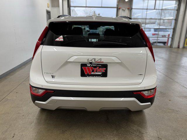 new 2025 Kia Niro car, priced at $27,580