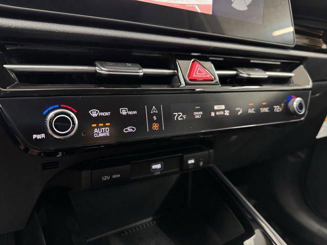 new 2025 Kia Niro car, priced at $27,580